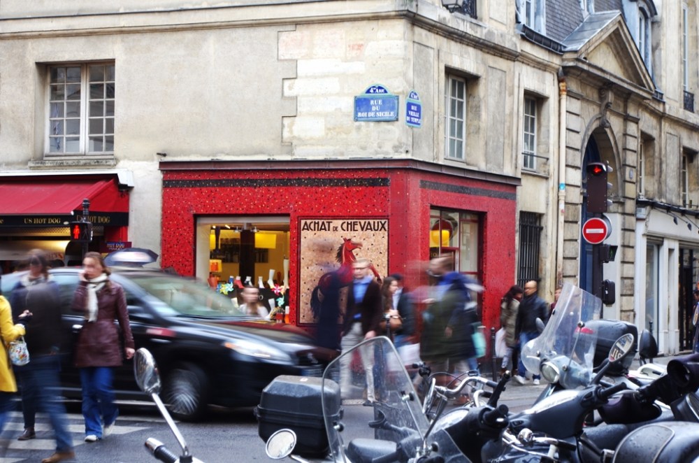 mot-chieu-o-khu-le-marais_anh_dominique-bernardini